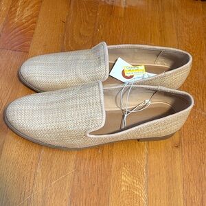 Universal Thread Women's Tan Loafers